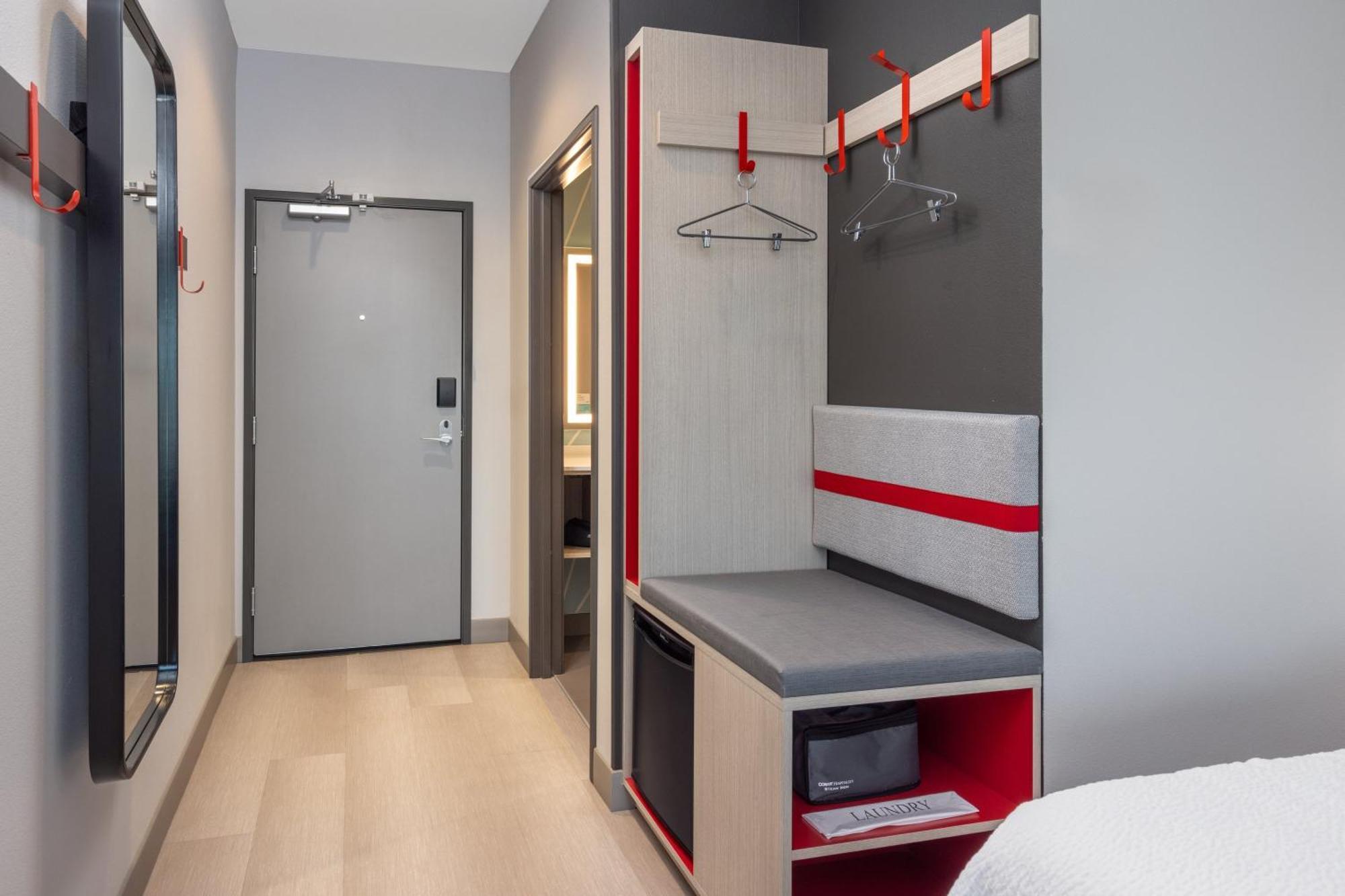 Avid Hotels Billings West By Ihg Extérieur photo